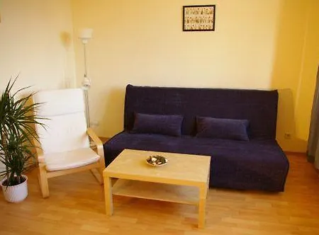 Gemuetliche-fewo-dresden-loebtau-t11 *